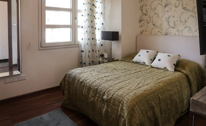 Image No.6-5 Bed Villa for sale