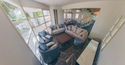 57a0a148-37c8-40fb-b4f1-5bd33f203d32