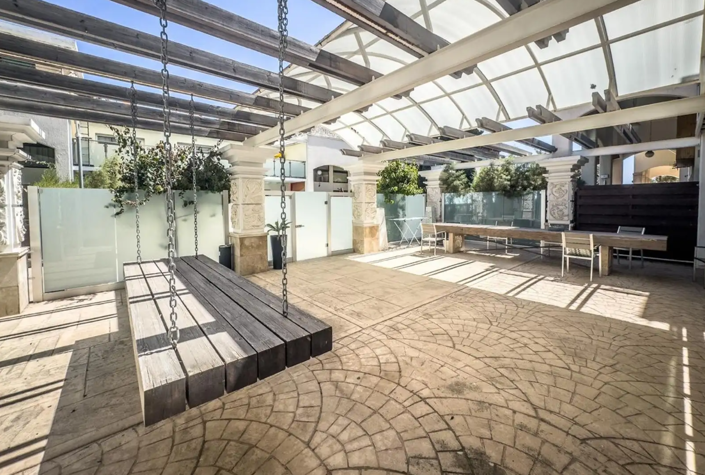 Image No.3-4 Bed House for sale