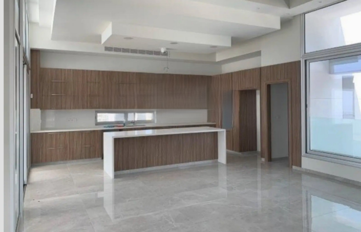 Image No.5-3 Bed House for sale