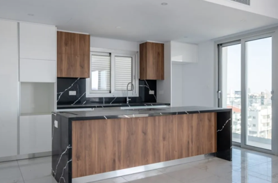 aff0072b-5ff9-458c-a4d7-c0083bf891d6