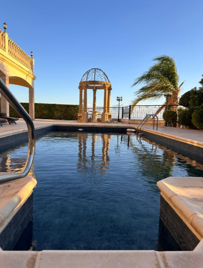 Image No.18-5 Bed House for sale