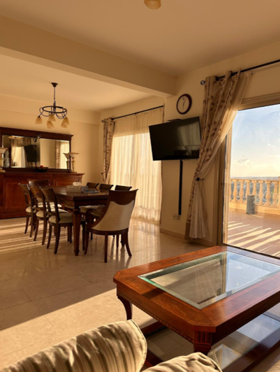 Image No.9-5 Bed House for sale