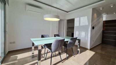 94a95c8b-9943-43cc-a2e7-86c65a440b29