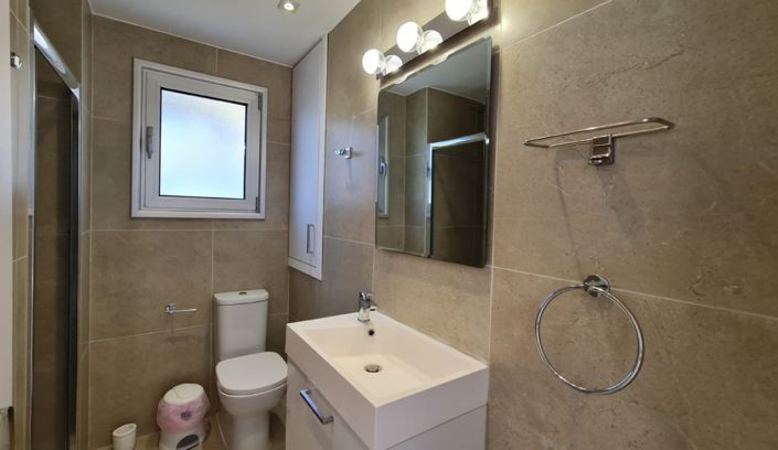 Image No.16-4 Bed Apartment for sale