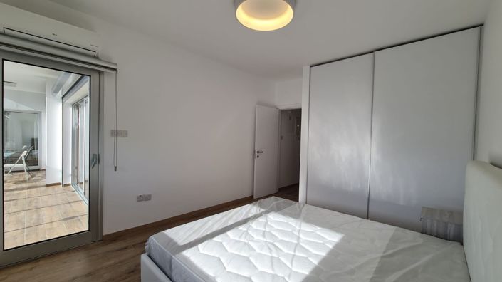 Image No.6-4 Bed Apartment for sale