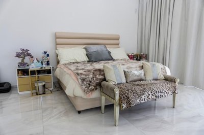 1bdcfb70-e468-4d89-bbff-8f37af672dca