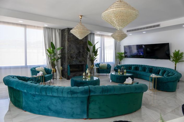 Image No.19-7 Bed House for sale