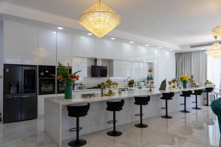 Image No.29-7 Bed House for sale