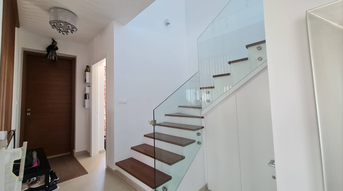 Image No.12-5 Bed Villa for sale