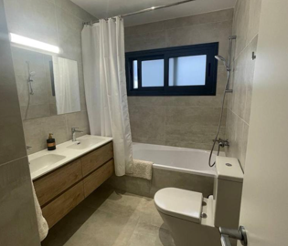 9977cd12-5407-4a29-8c21-3928f2d5469e