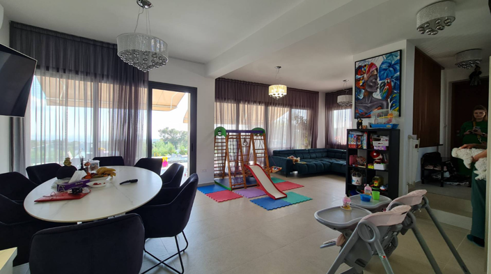 Image No.9-5 Bed Villa for sale