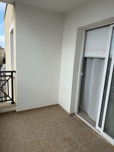 Image No.7-Appartement de 1 chambre à vendre à Universal