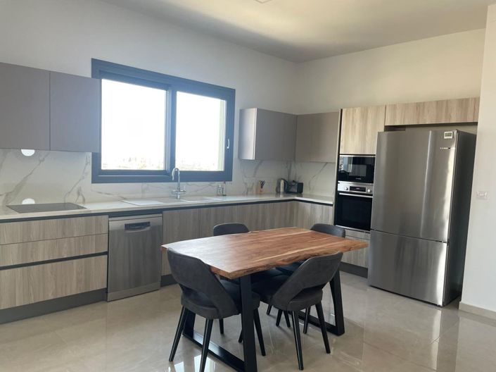 Image No.6-3 Bed Apartment for sale