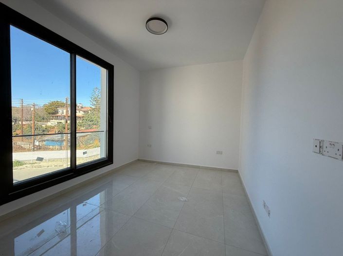 Image No.3-3 Bed Villa for sale