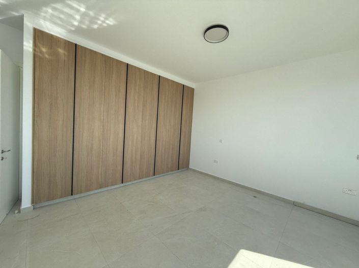 Image No.6-3 Bed Villa for sale