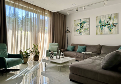 57948770-daee-4ede-b2f8-a237631435f6