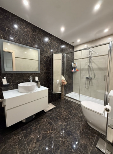 Image No.4-Appartement de 3 chambres à vendre à Germasogeia