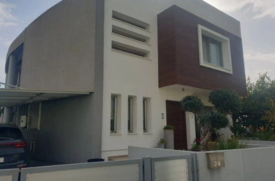 1 - Kapsalos, Maison