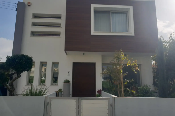 Image No.3-Maison de 5 chambres à vendre à Kapsalos