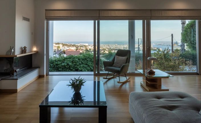 Image No.2-Maison de 6 chambres à vendre à Agia Fyla