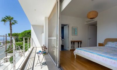 cd8b6561-adea-4f30-ab8c-81568cc554ec