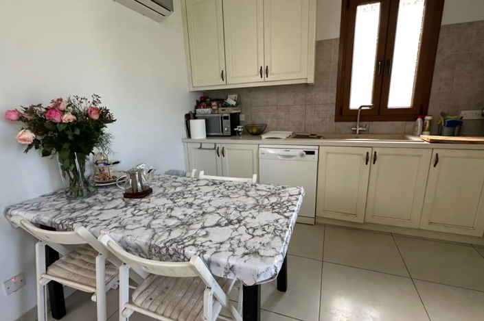 Image No.11-Maison de 4 chambres à vendre à Agios Athanasios