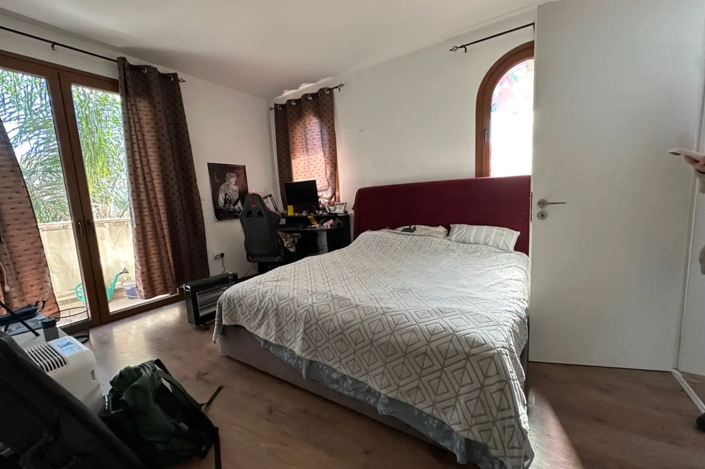 Image No.8-Maison de 4 chambres à vendre à Agios Athanasios