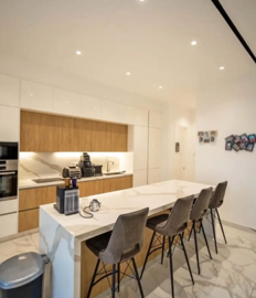 e948b92c-6d7c-4215-bc64-afabb753586c