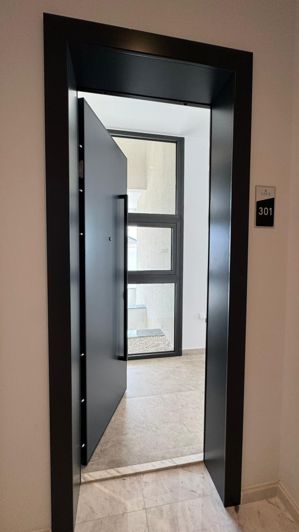 Image No.2-5 Bed Apartment for sale