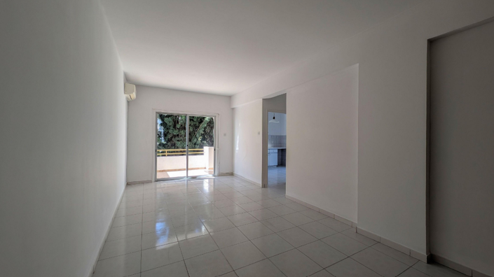 Image No.5-Appartement de 2 chambres à vendre à Agios Tychonas