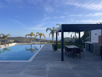 f773e1a3-6659-4e11-853d-e82155025af3