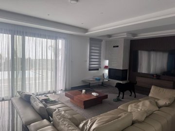 129c2434-9a1b-4578-a6b0-7c569661e196