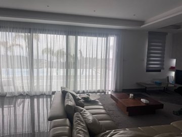 eb6c1553-5d1b-4568-a7ed-1ee3a04369ab