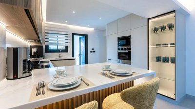 0633aefe-2ad8-414a-ba8a-a590473c20cd