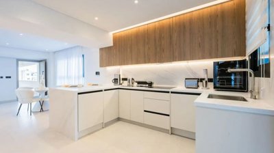 ab592f09-d8bd-49f5-a50f-df7e7a6f0131