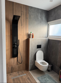 b4a4ae76-e3fd-4922-a7ca-6c17fb57cf57