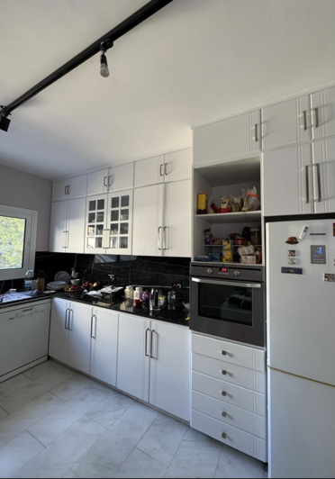 Image No.9-4 Bed Villa for sale