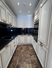 a2ae5621-5d38-4e66-b76d-d5ef387d67a5