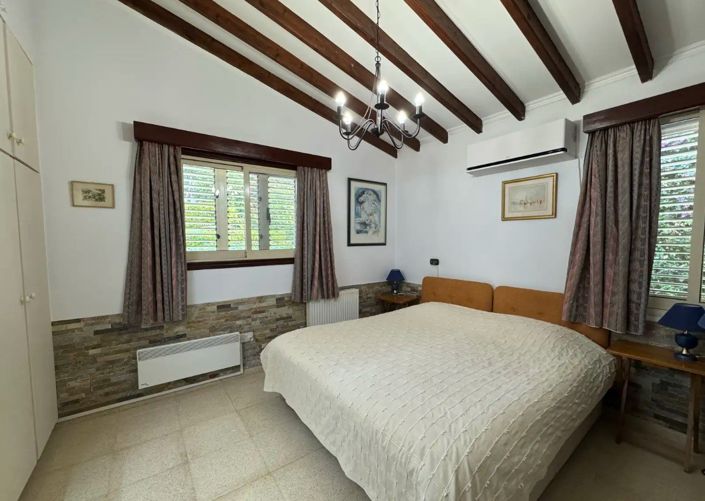 Image No.13-3 Bed House for sale