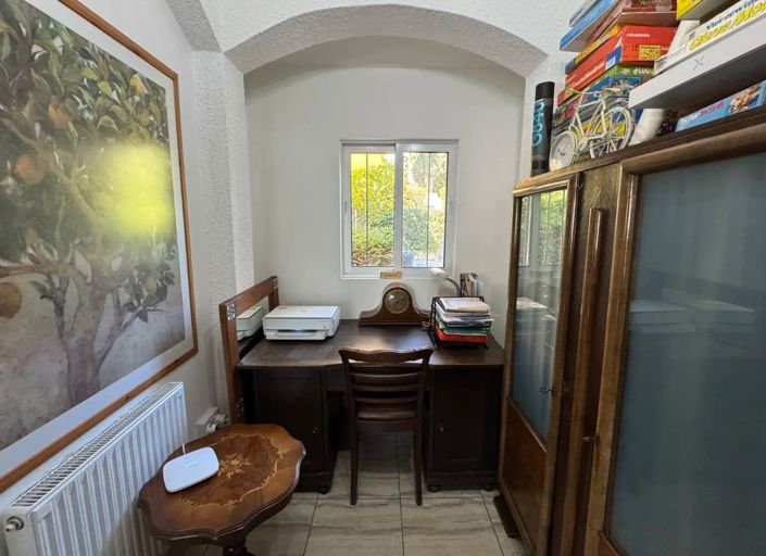 Image No.15-3 Bed House for sale