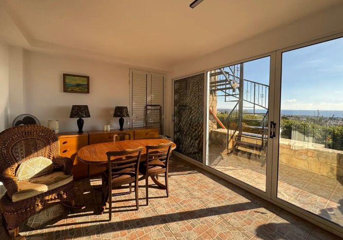 Image No.3-3 Bed House for sale