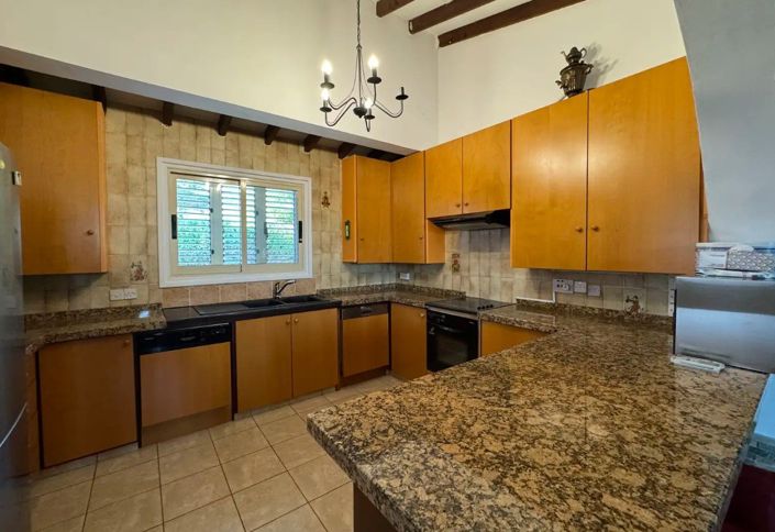 Image No.4-3 Bed House for sale