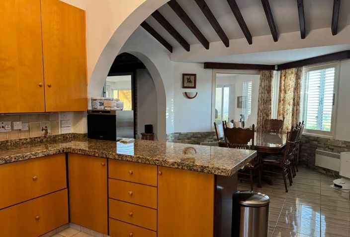 Image No.5-3 Bed House for sale