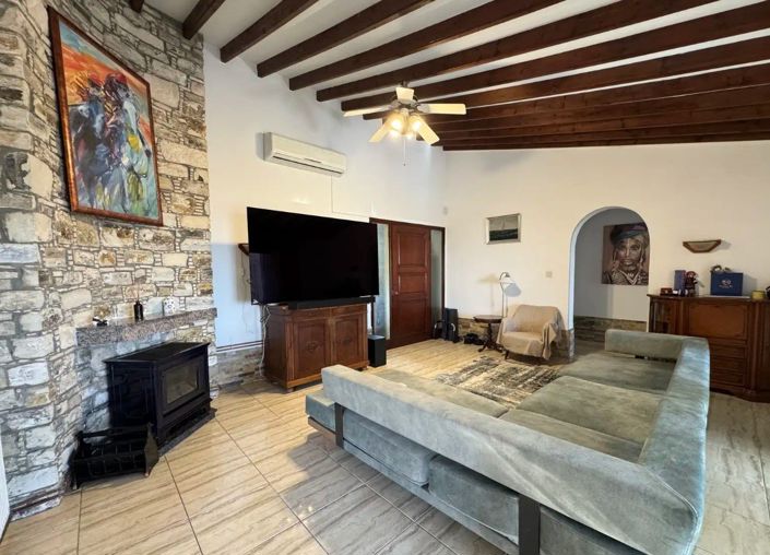 Image No.9-3 Bed House for sale