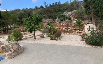 6ae0d2de-4091-4042-a919-3e5d43a5221e