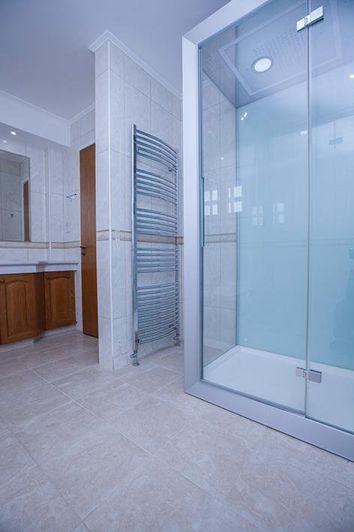 Image No.11-4 Bed Bungalow for sale