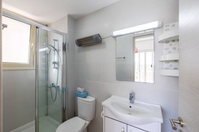 695767e4-e928-4a50-b4c1-a489acbe3ba1