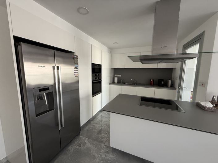 Image No.19-3 Bed Apartment for sale