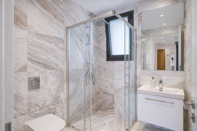 dd6d96a9-081d-439c-ae96-d4eed1ea8095